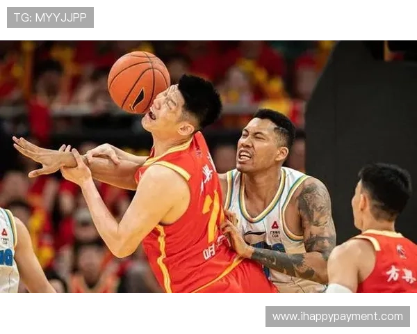 浙江男篮签约德甲得分王布兰登兰道夫担任球队新中锋